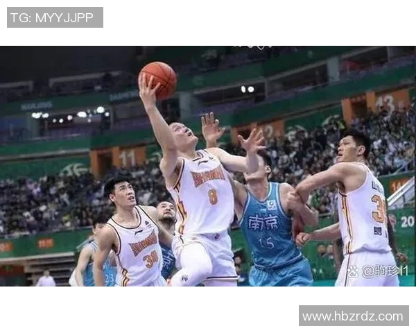 南京篮球队整体压制打法的深度分析与战术解读